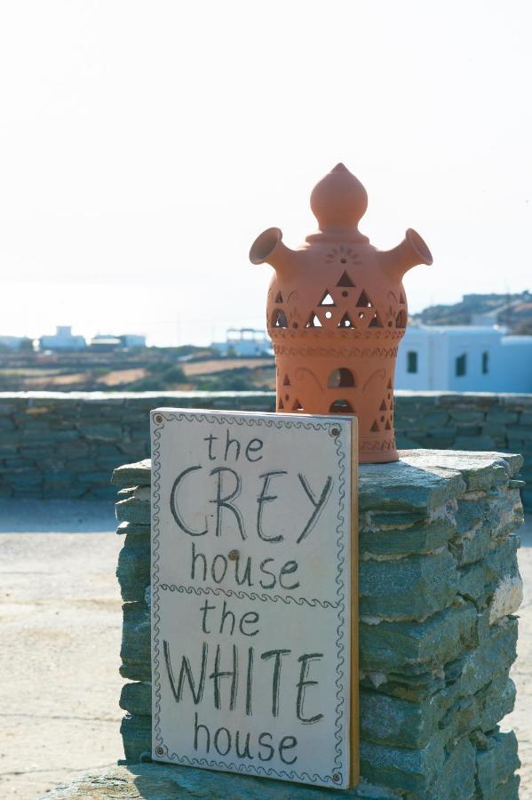 Grey House Villa Exámbela Dış mekan fotoğraf