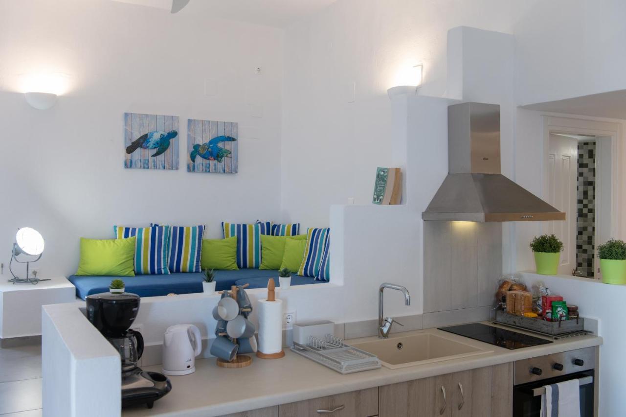 Grey House Villa Exámbela Dış mekan fotoğraf
