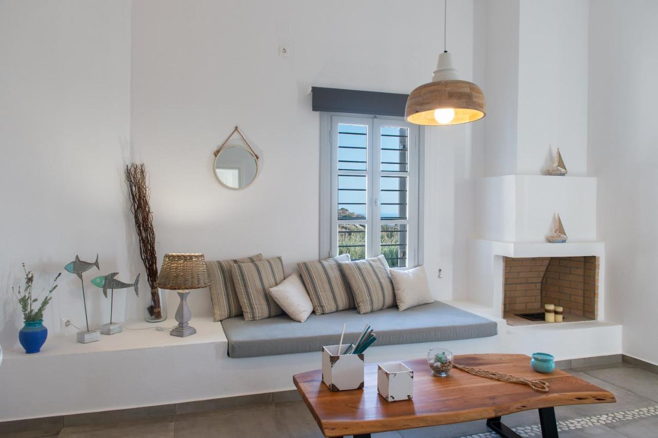 Grey House Villa Exámbela Dış mekan fotoğraf