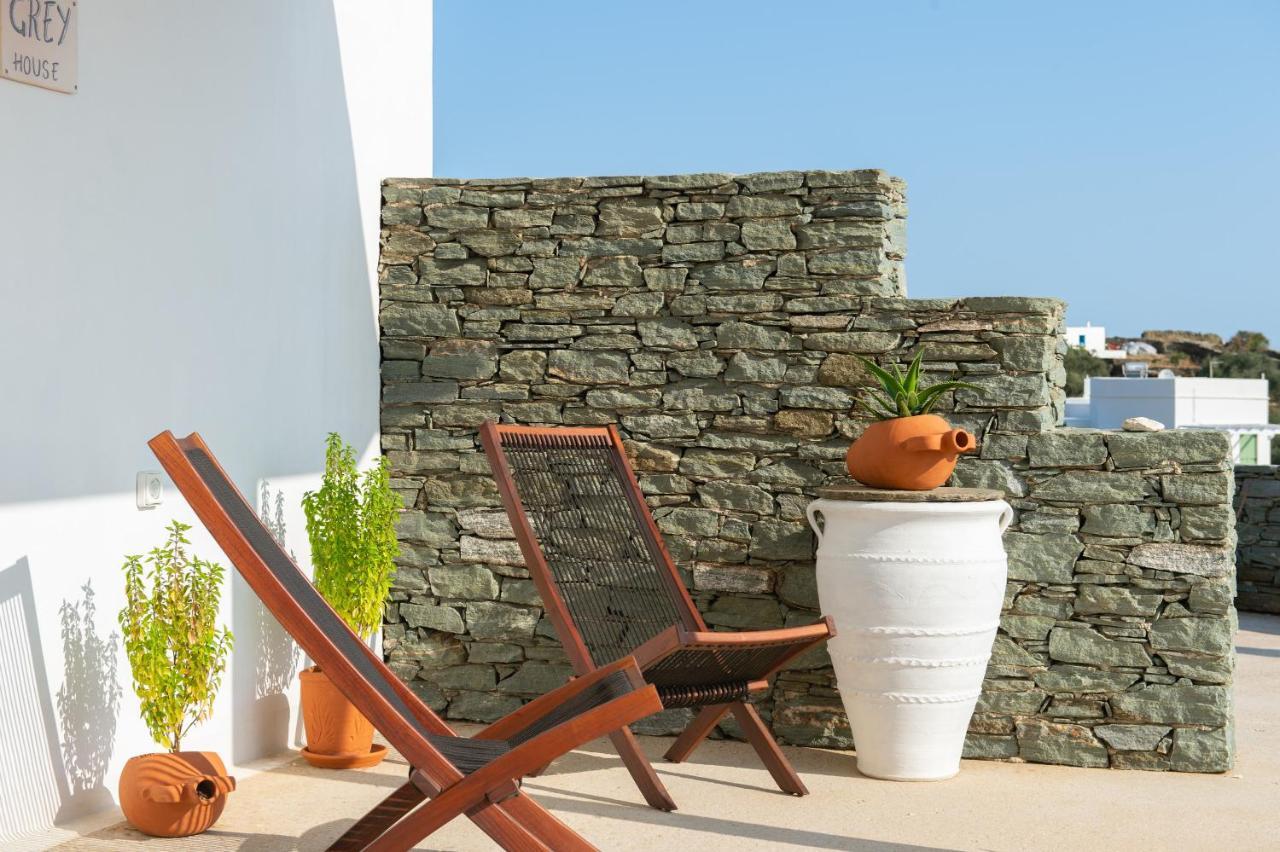 Grey House Villa Exámbela Dış mekan fotoğraf